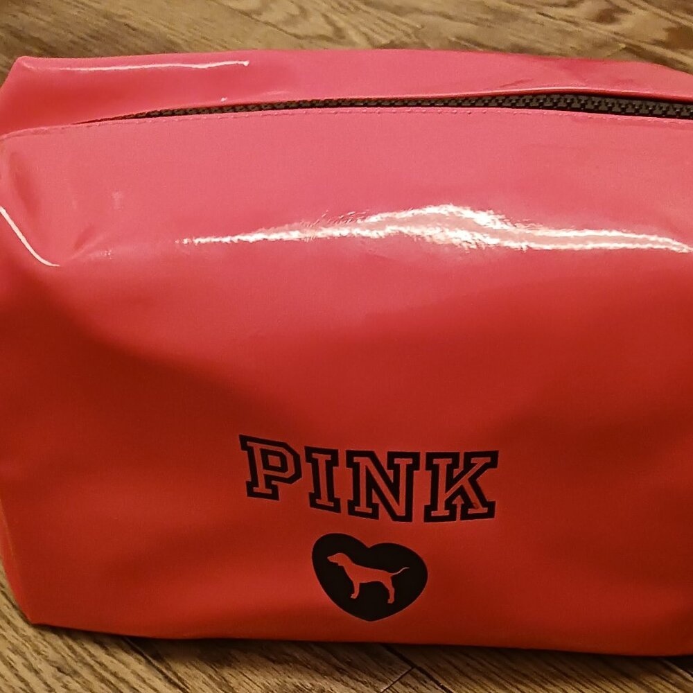 PINK LOGO makeup bag